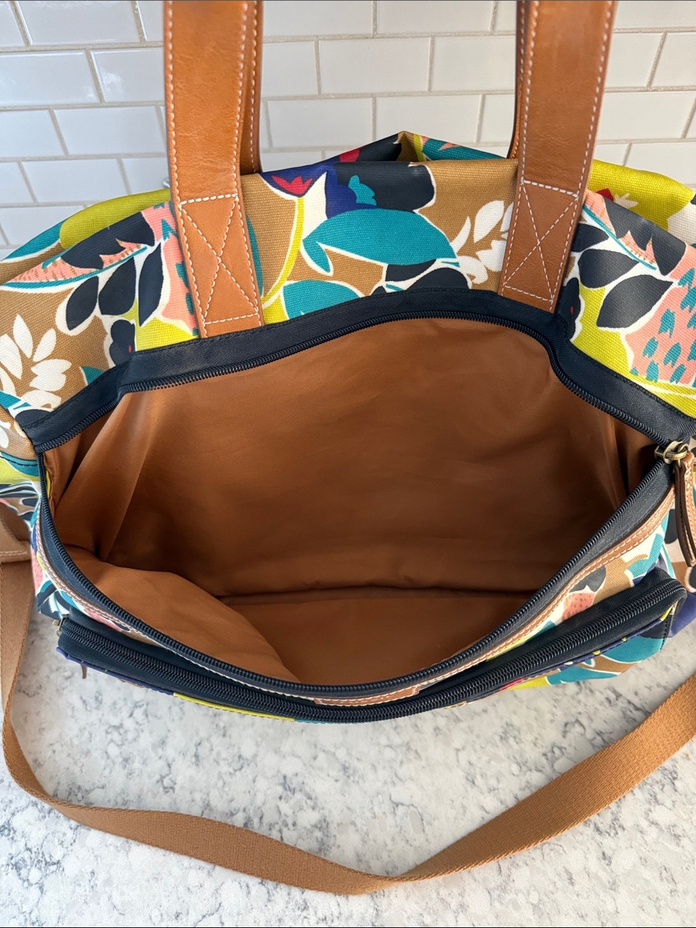 Fossil Eliza Weekender Bag /Duffle - Picture 2 of 6